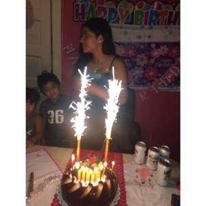 Meet your Posher, Jocelyn